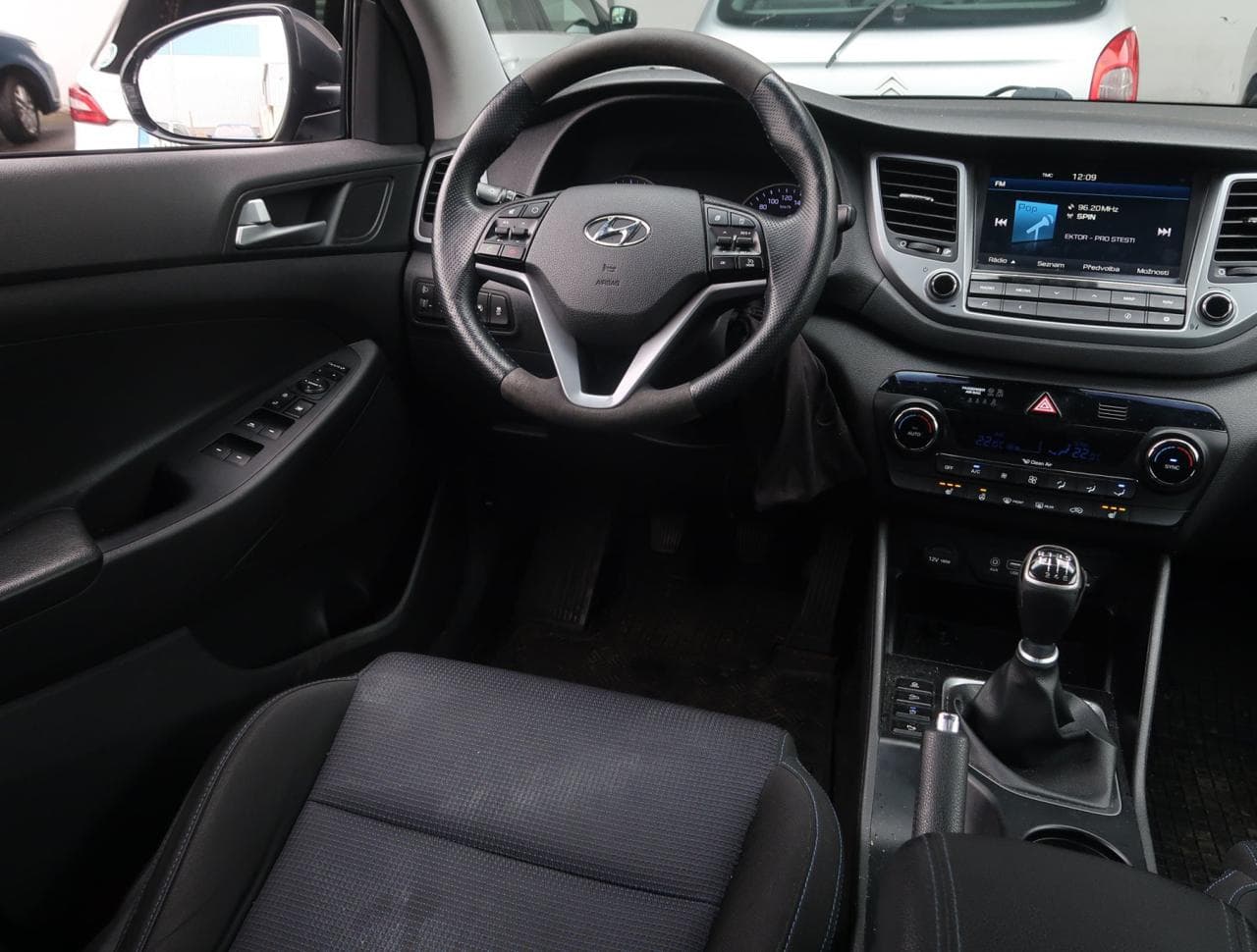 2015 Hyundai Tucson - 9