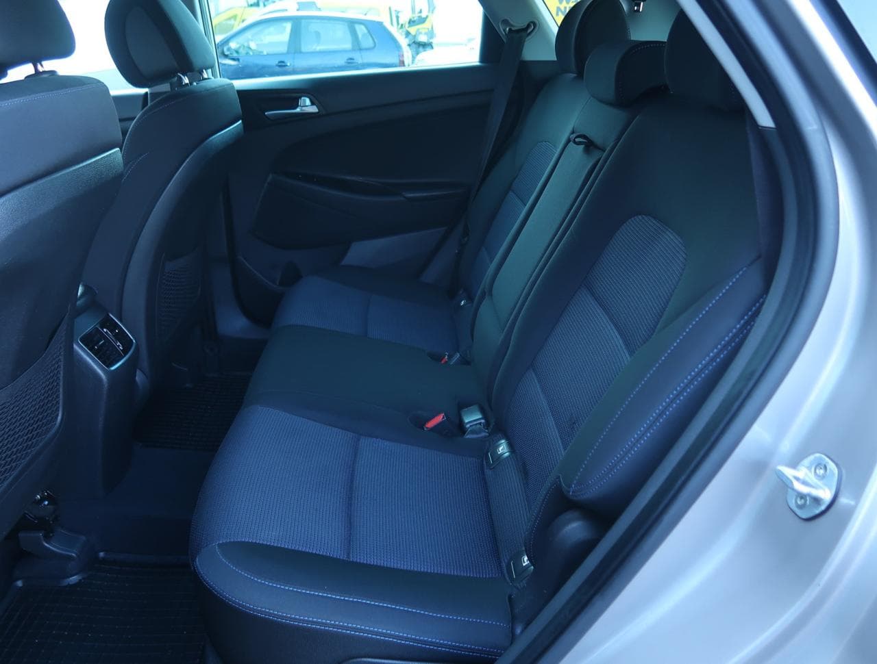 2016 Hyundai Tucson - 15