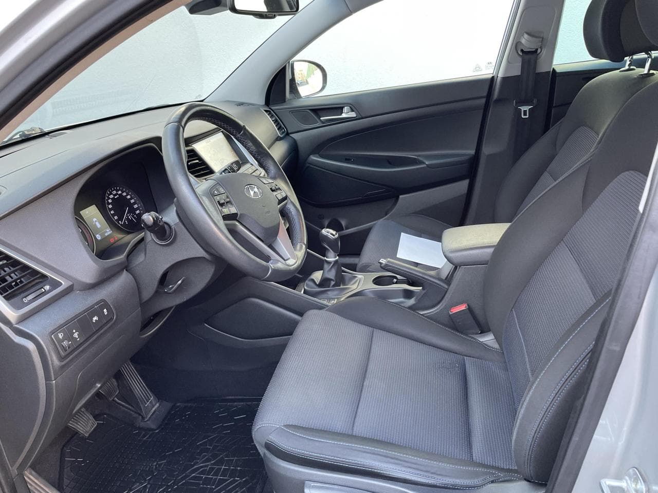 2017 Hyundai Tucson - 9