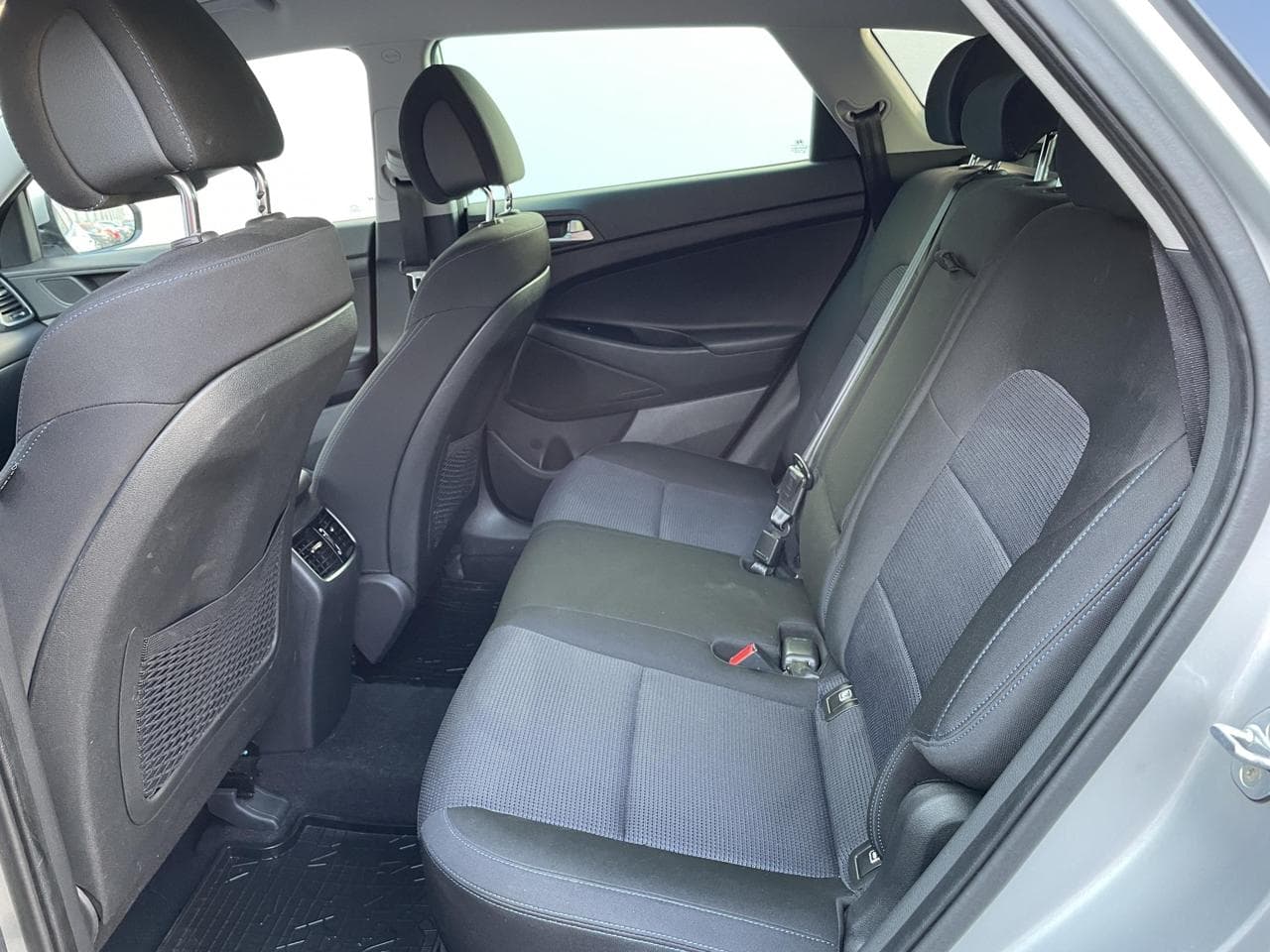 2017 Hyundai Tucson - 10