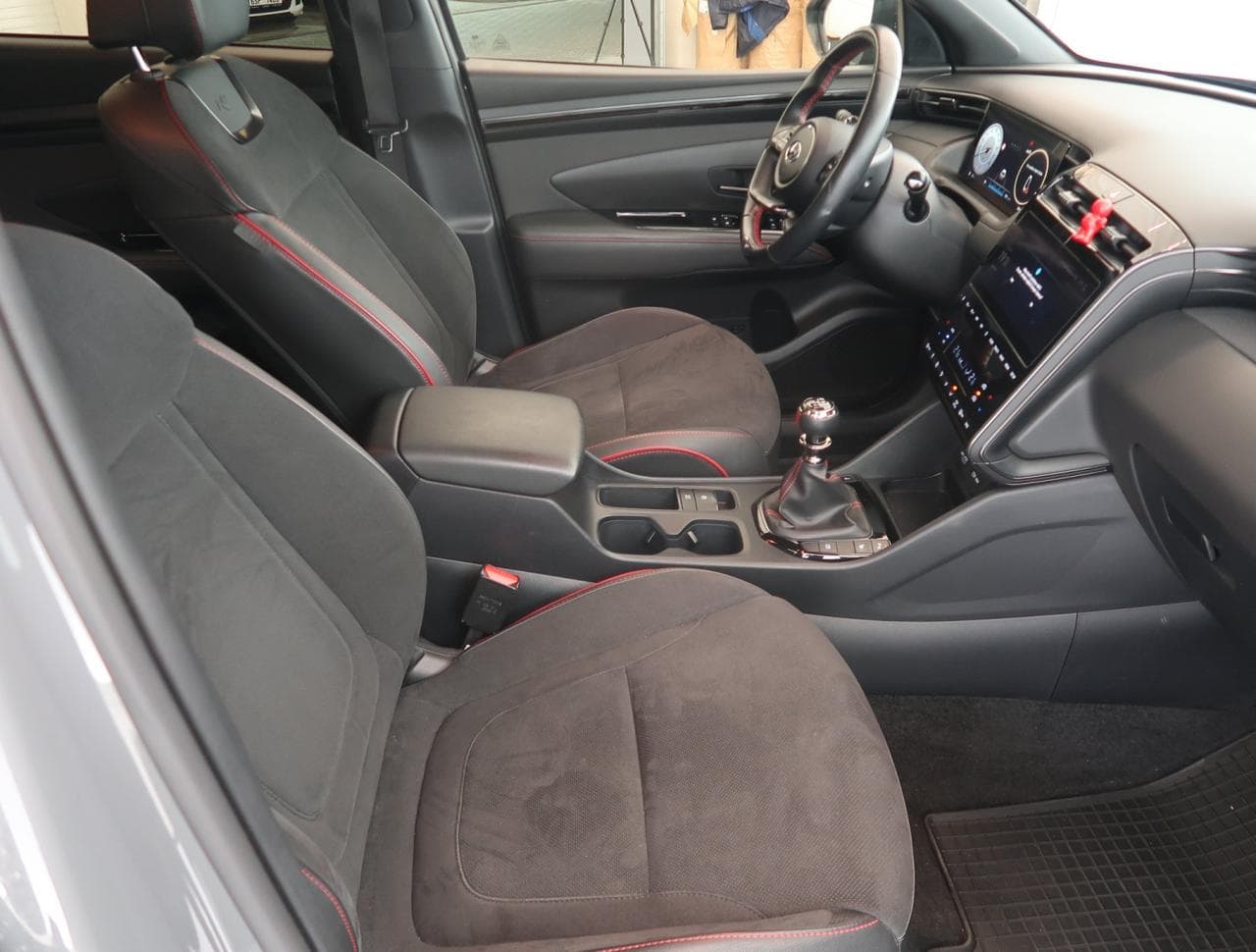 2023 Hyundai Tucson - 12