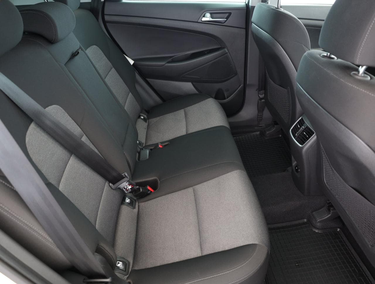 2020 Hyundai Tucson - 11