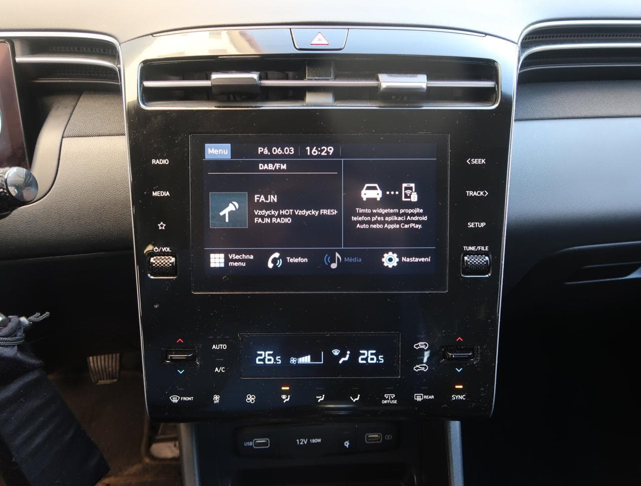 2022 Hyundai Tucson - 18