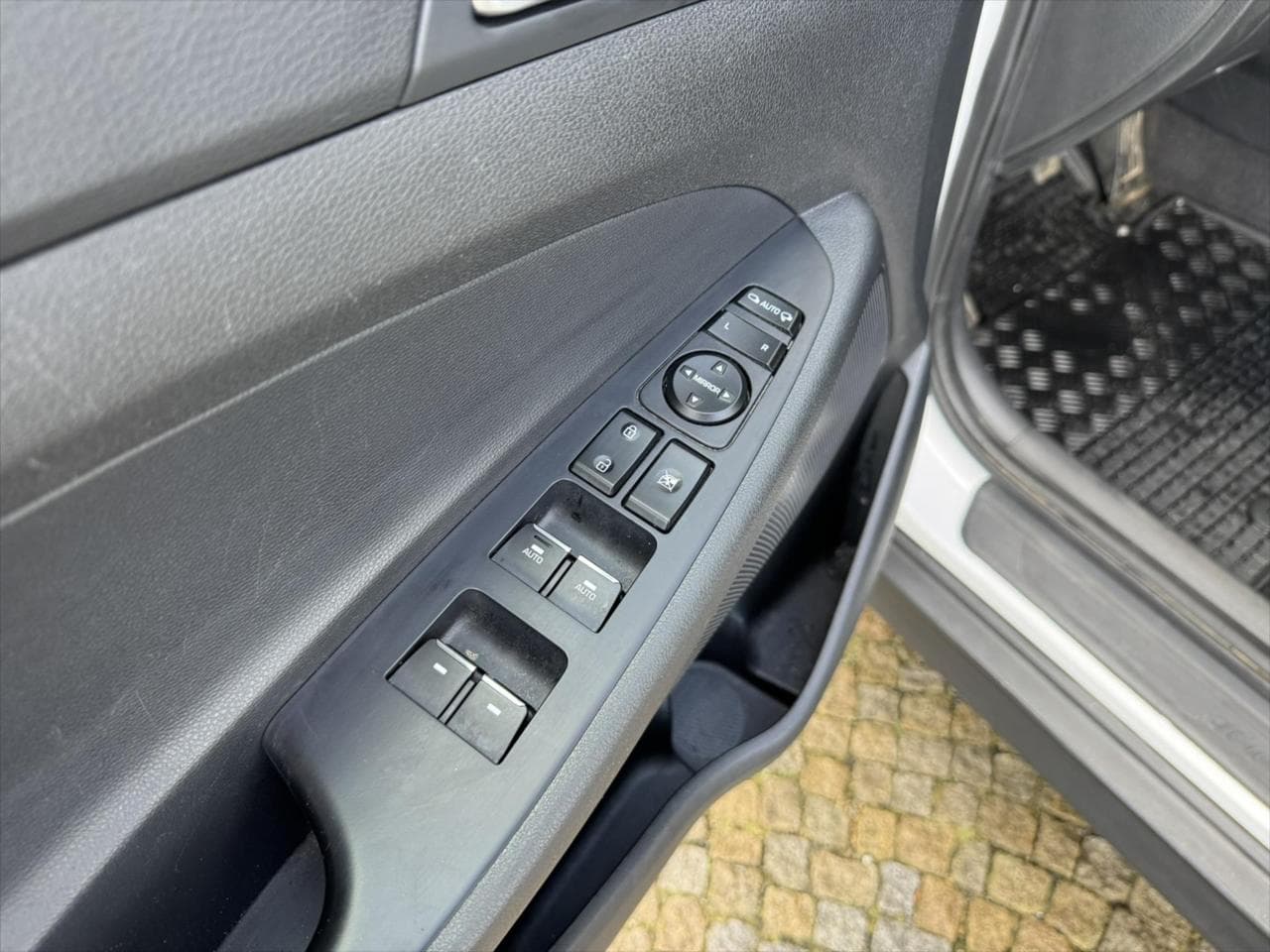 2019 Hyundai TUCSON - 8