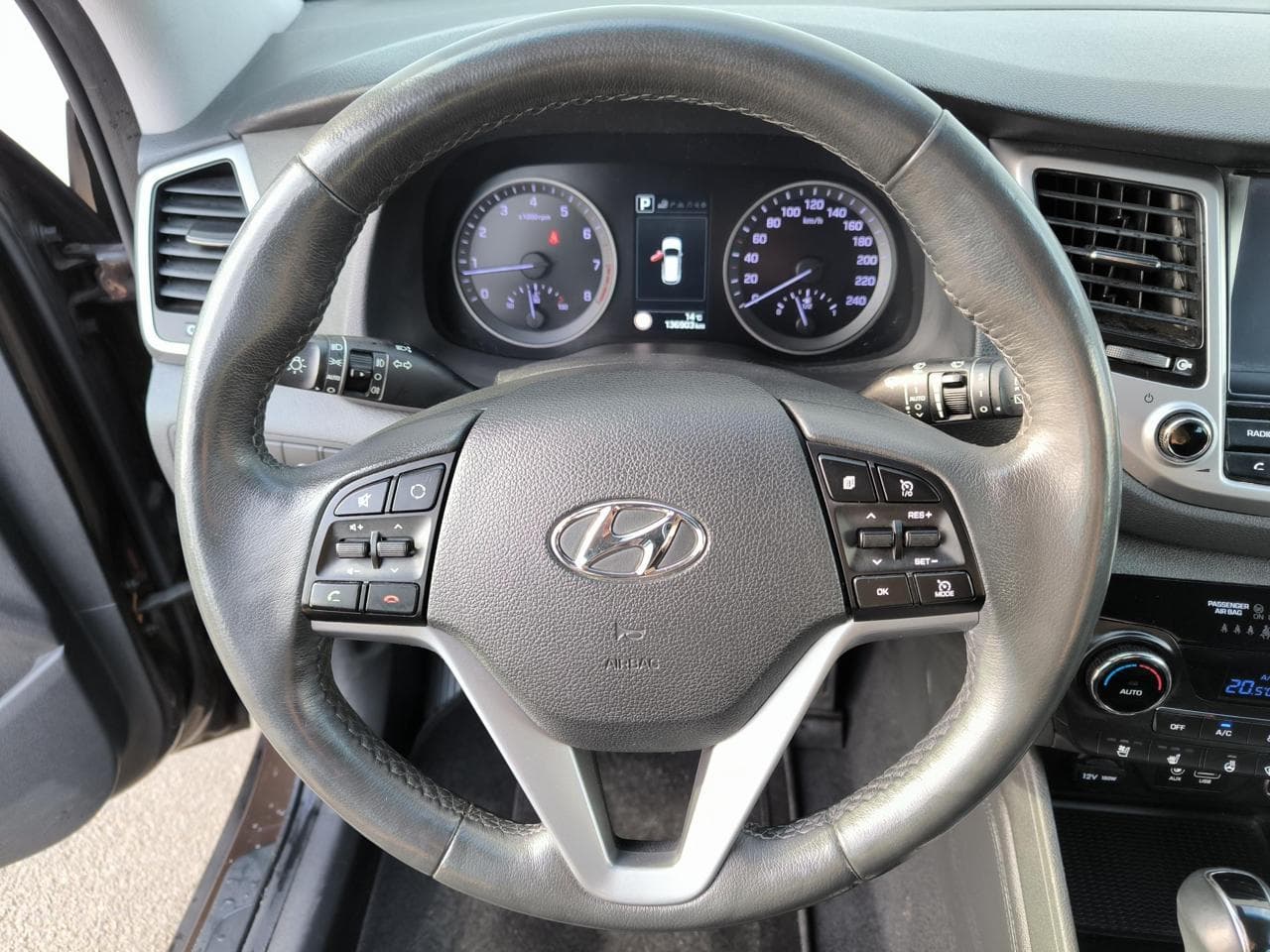 2017 Hyundai TUCSON - 13