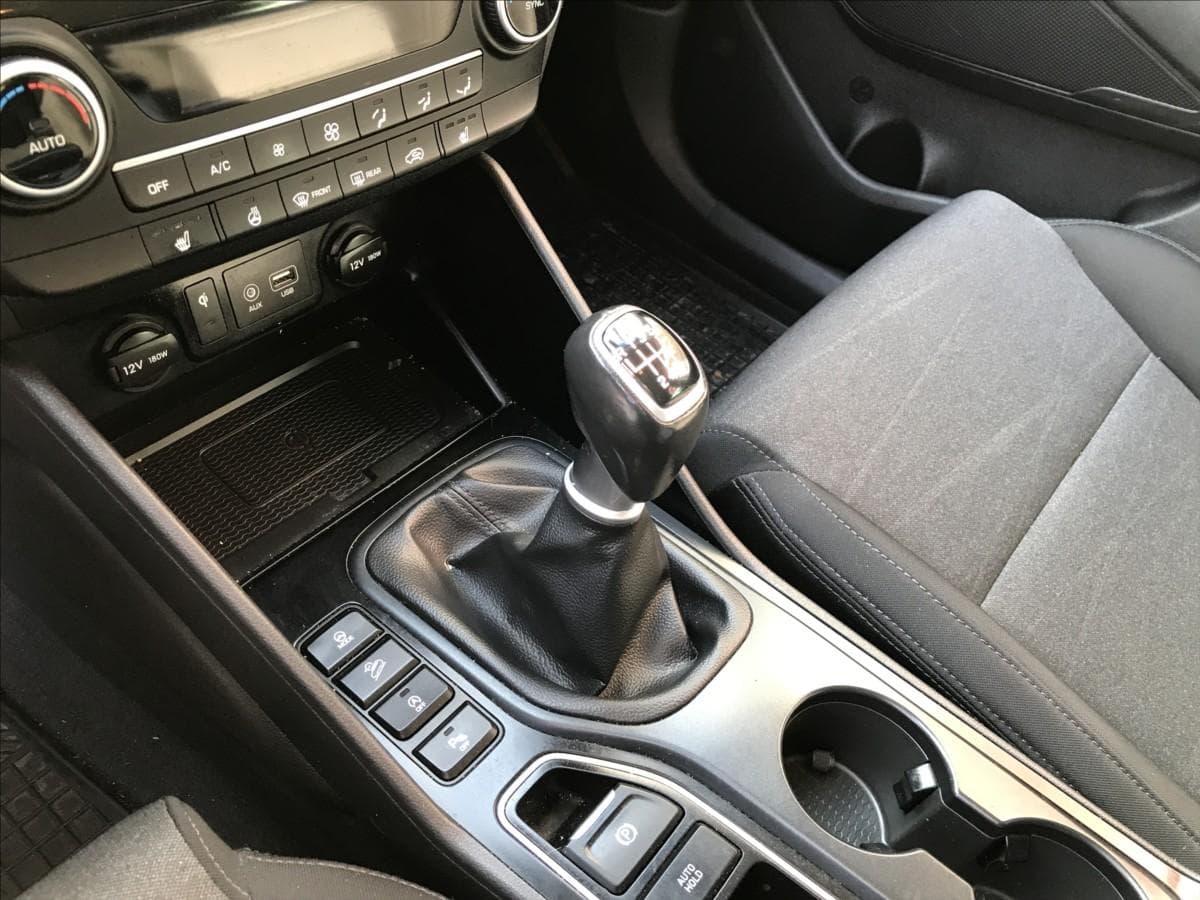 2020 Hyundai Tucson - 18