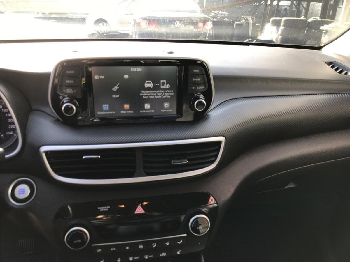 2020 Hyundai Tucson - 16