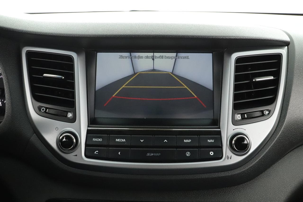 2016 Hyundai Tucson - 17