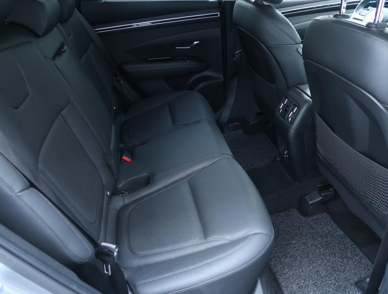 2021 Hyundai Tucson - 13