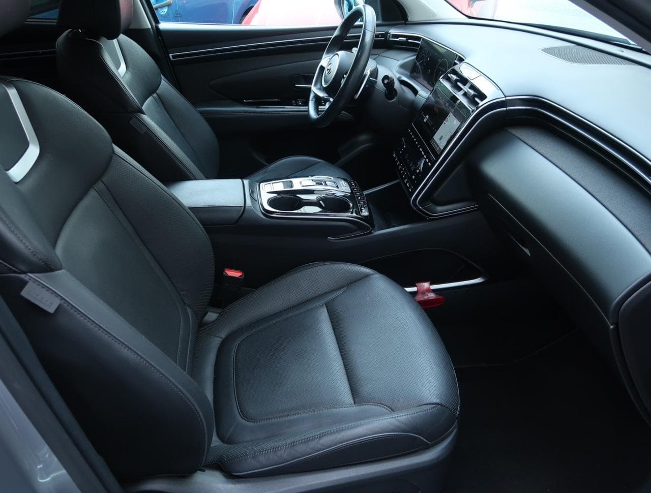 2021 Hyundai Tucson - 12