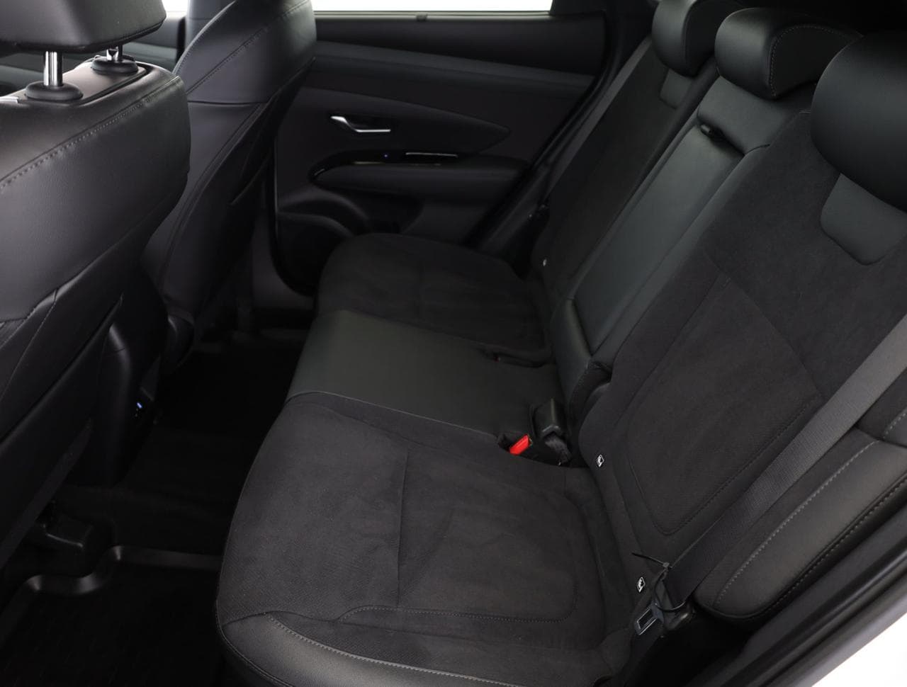 2025 Hyundai Tucson - 12