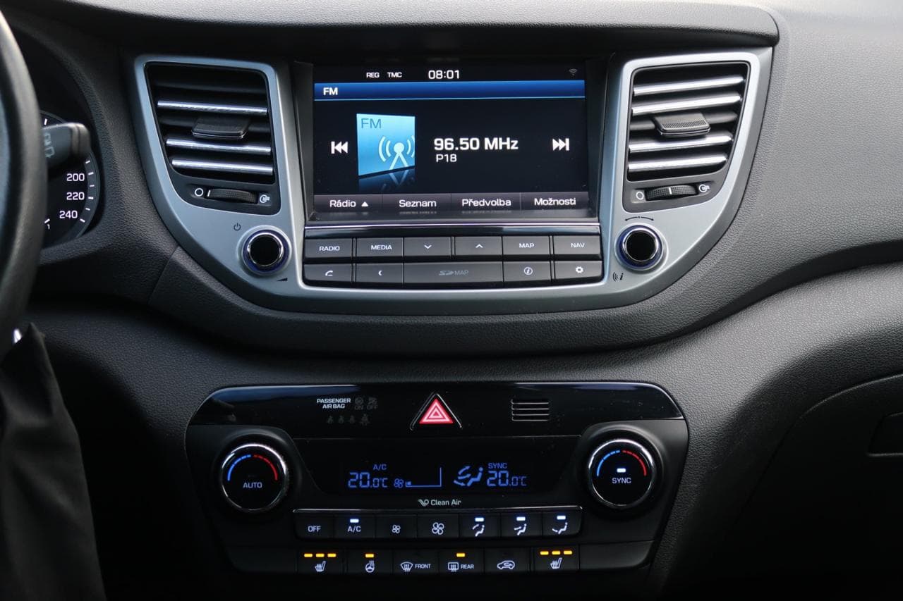 2016 Hyundai Tucson - 18