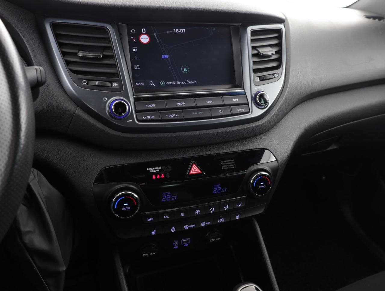 2018 Hyundai Tucson - 16