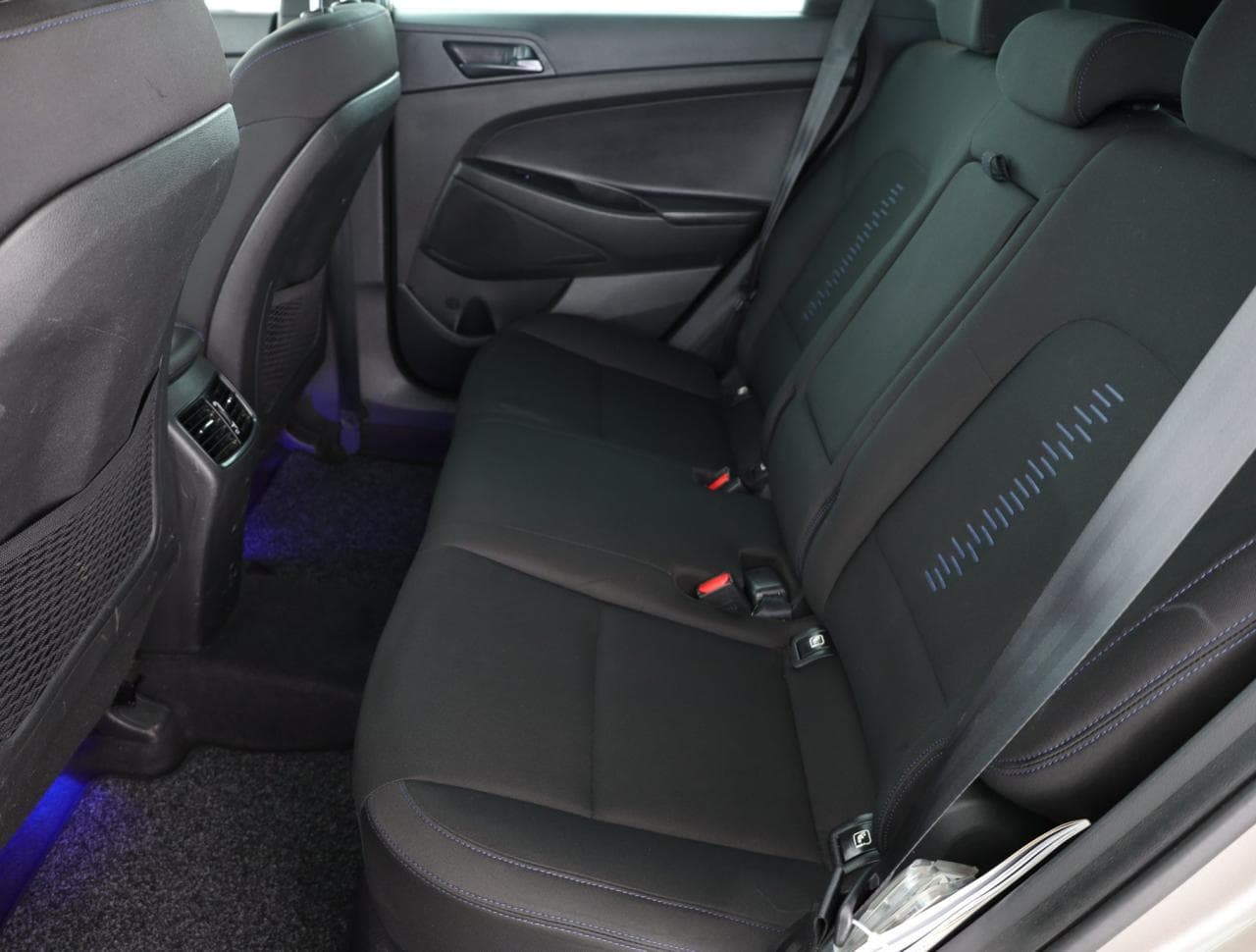 2018 Hyundai Tucson - 12