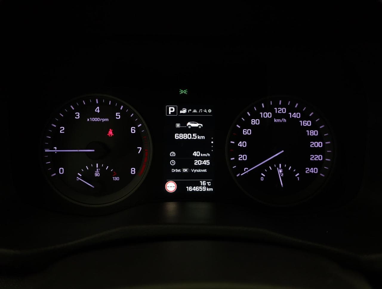 2016 Hyundai Tucson - 15