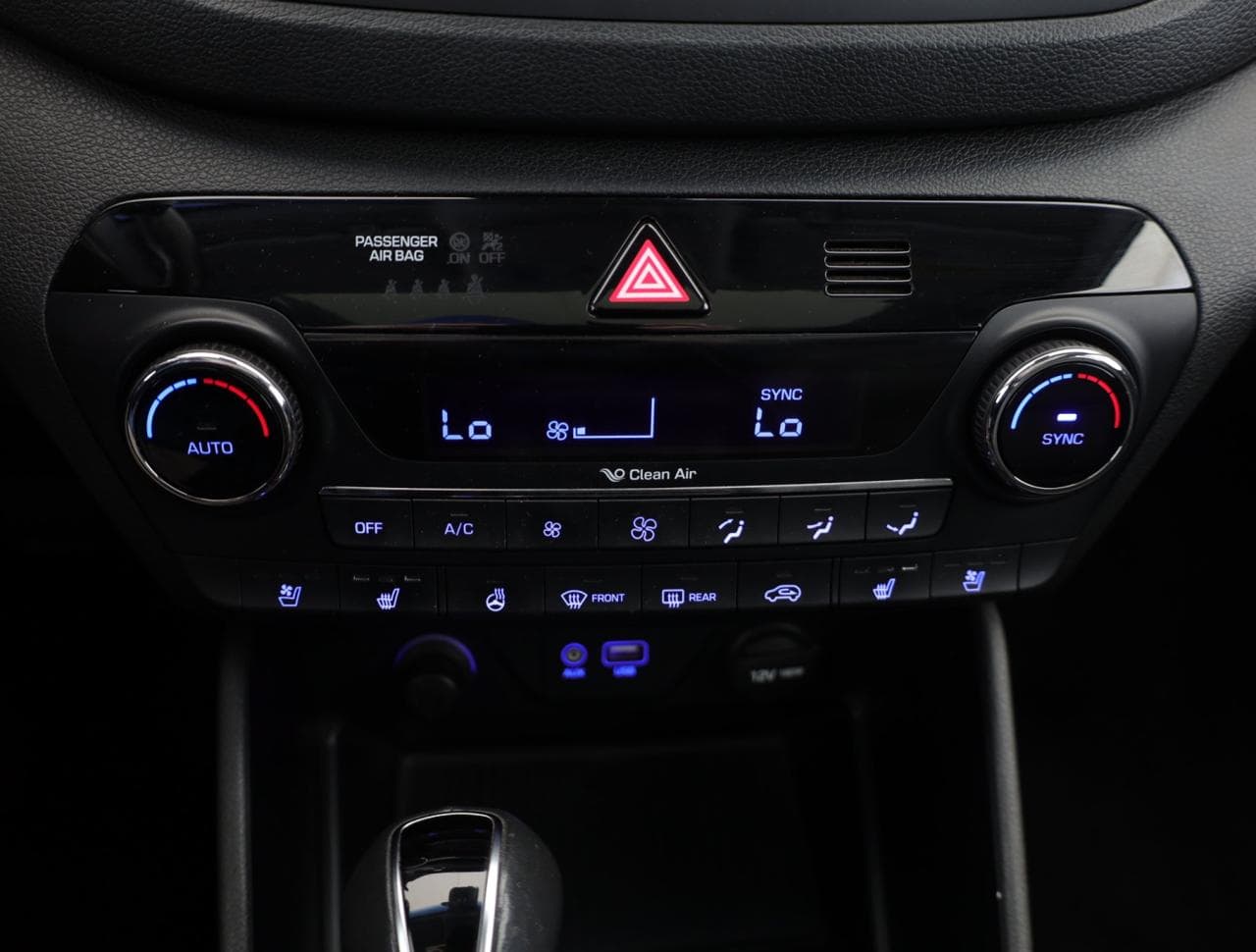 2016 Hyundai Tucson - 19