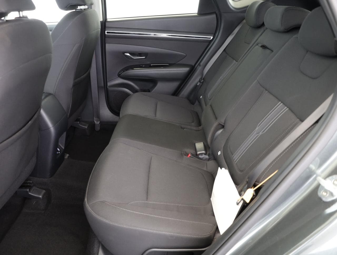 2021 Hyundai TUCSON - 12