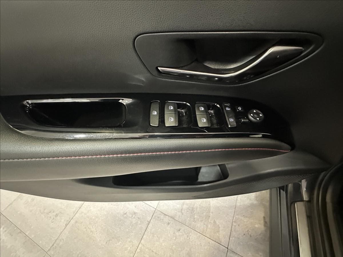 2021 Hyundai Tucson - 14