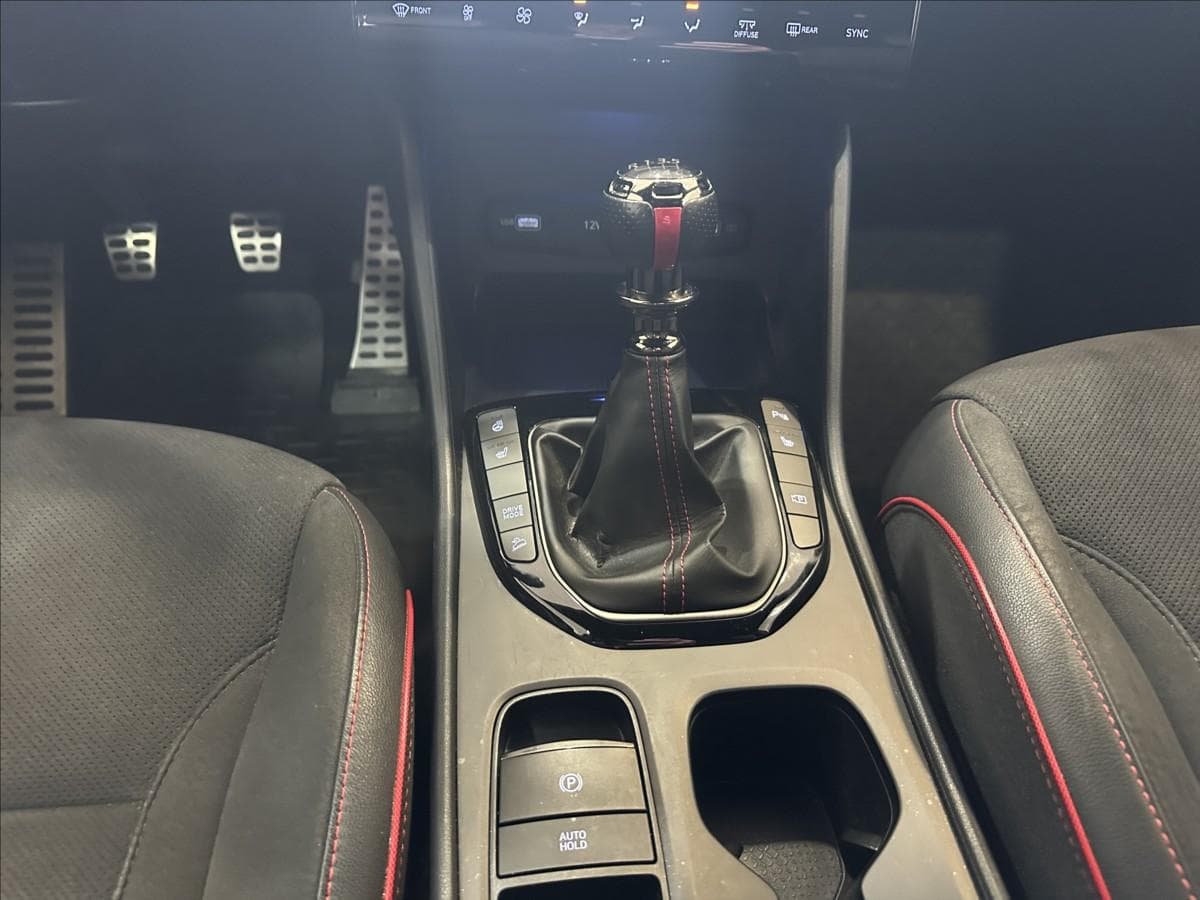 2021 Hyundai Tucson - 11