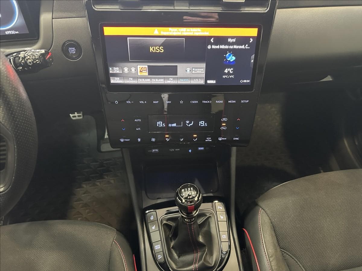 2021 Hyundai Tucson - 12