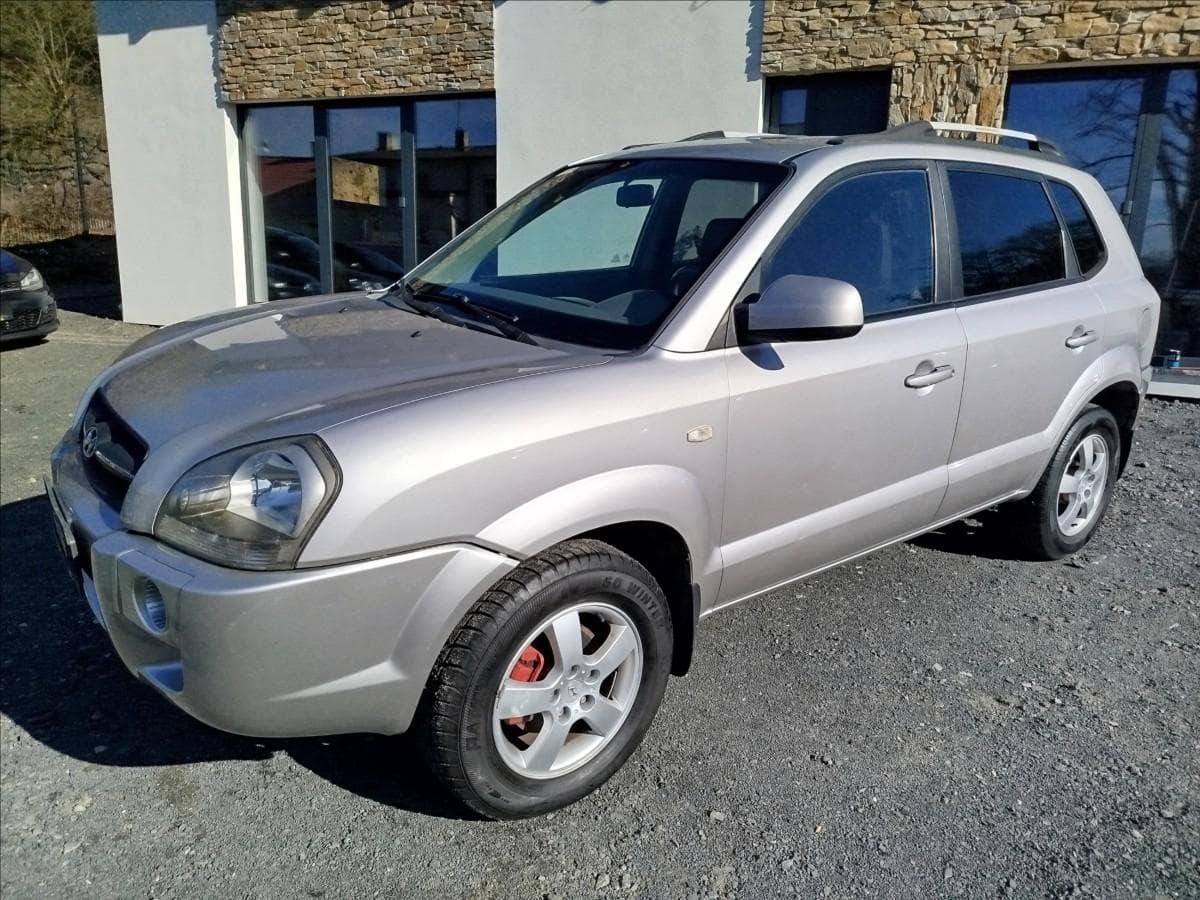 2005 Hyundai TUCSON - 2