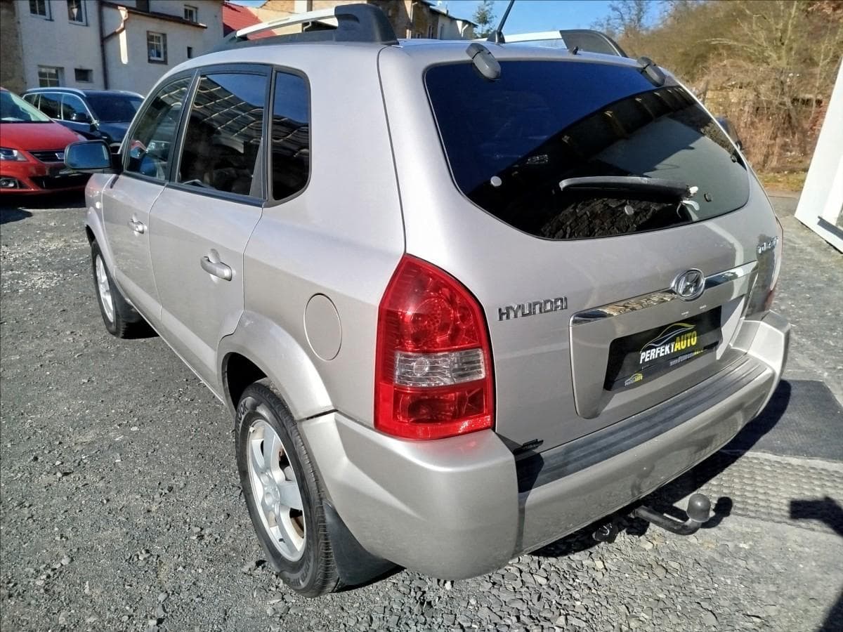 2005 Hyundai TUCSON - 4