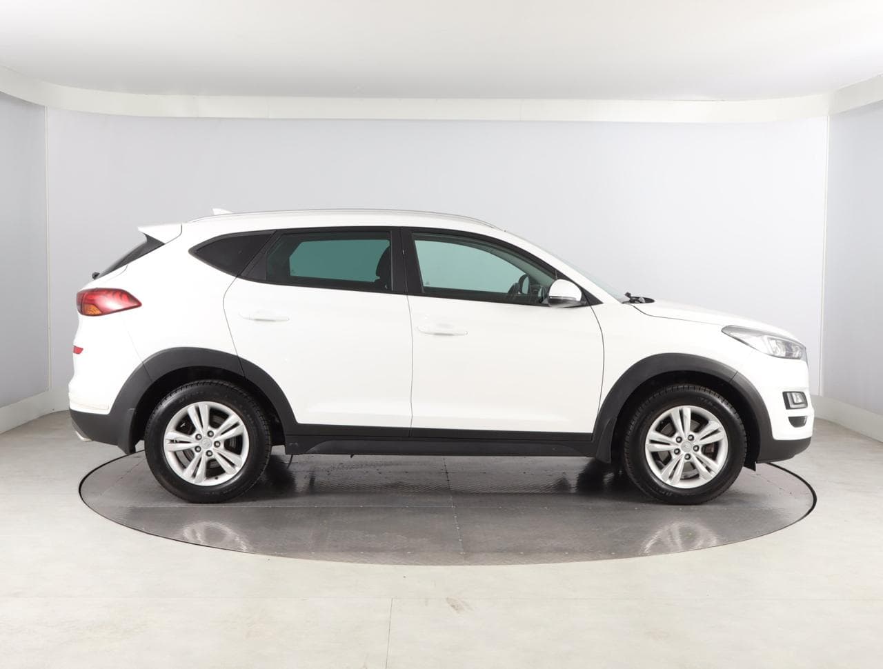 2019 Hyundai TUCSON - 8