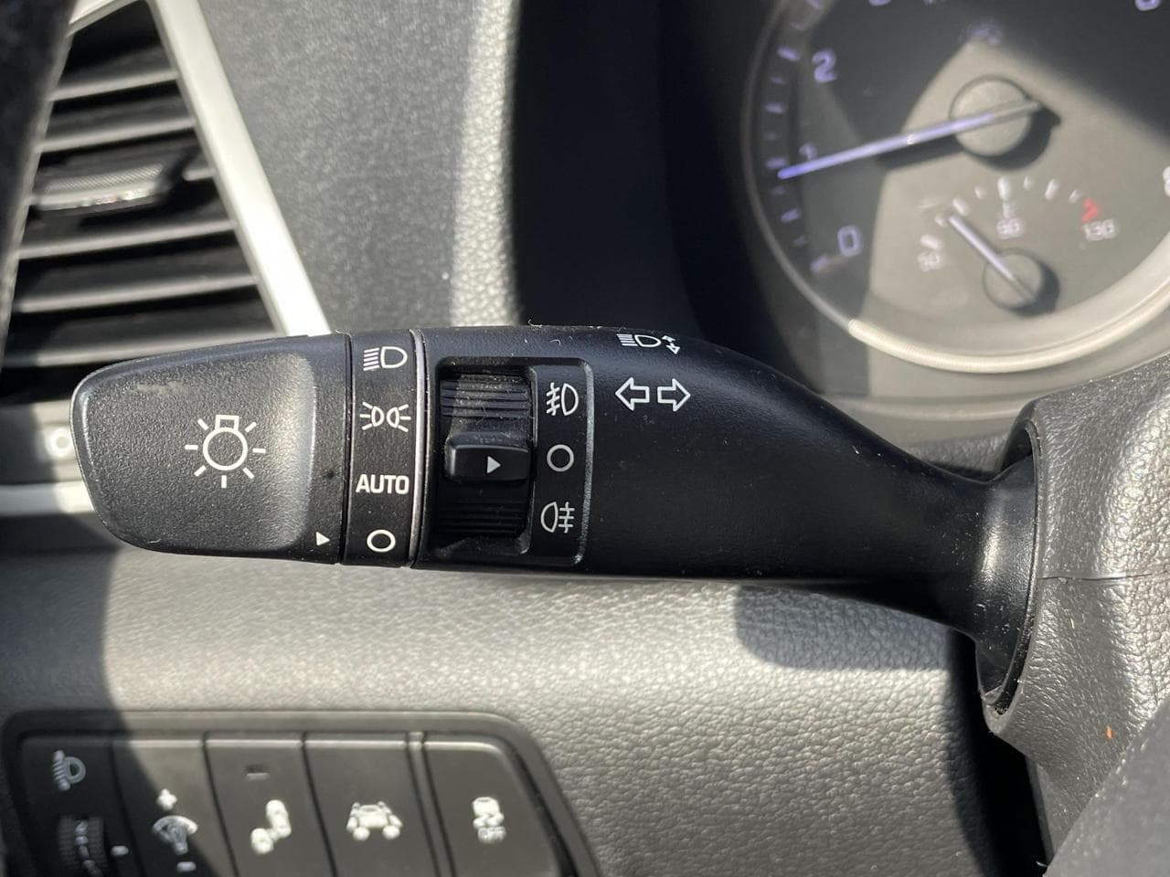 2015 Hyundai Tucson - 19