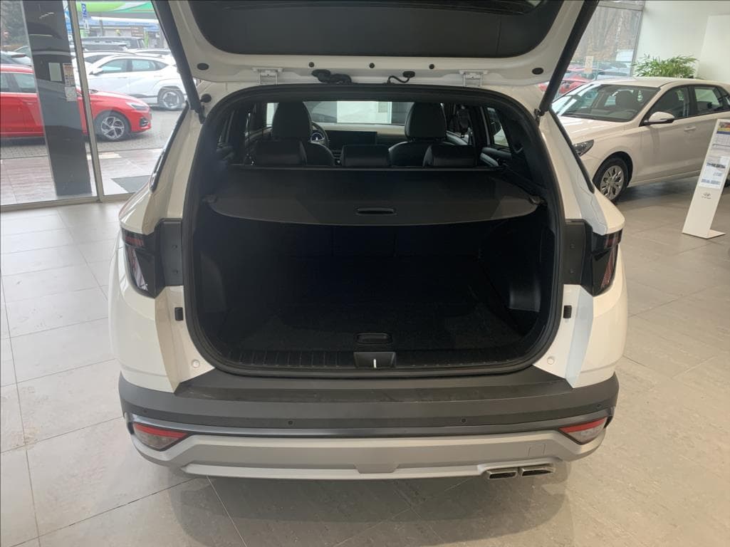 2025 Hyundai Tucson - 11