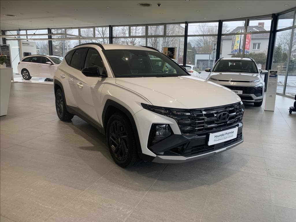 2025 Hyundai Tucson - 3