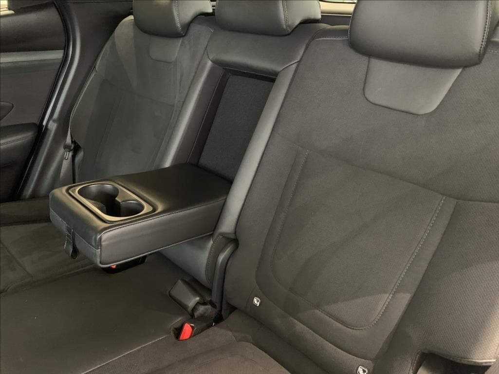 2025 Hyundai Tucson - 17