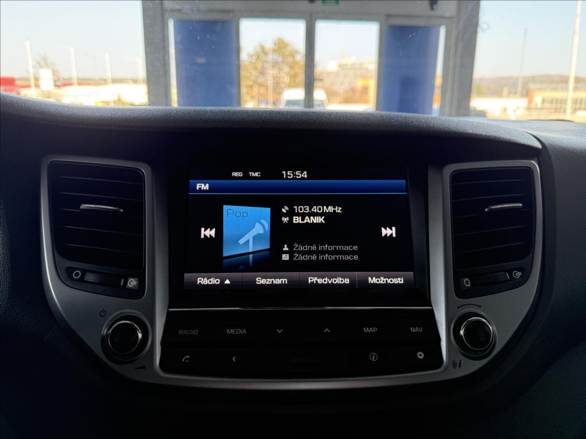 2016 Hyundai TUCSON - 16