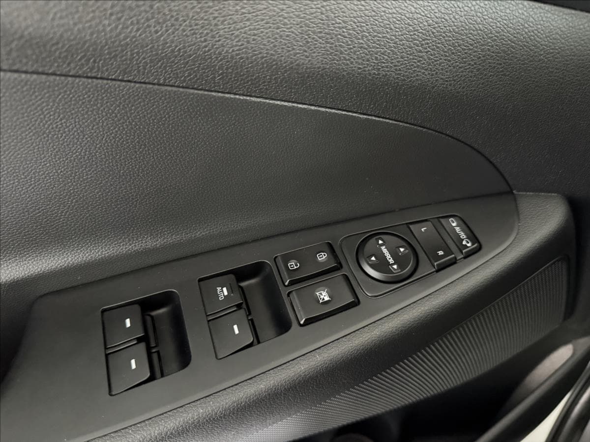 2016 Hyundai TUCSON - 10