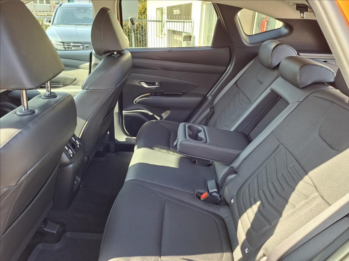 2024 Hyundai TUCSON - 16