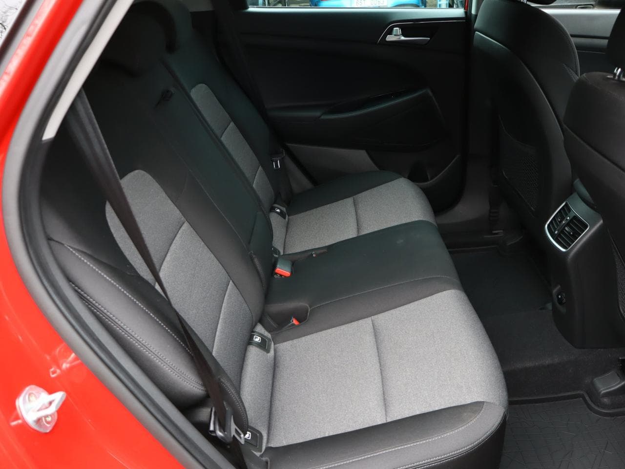 2018 Hyundai TUCSON - 11
