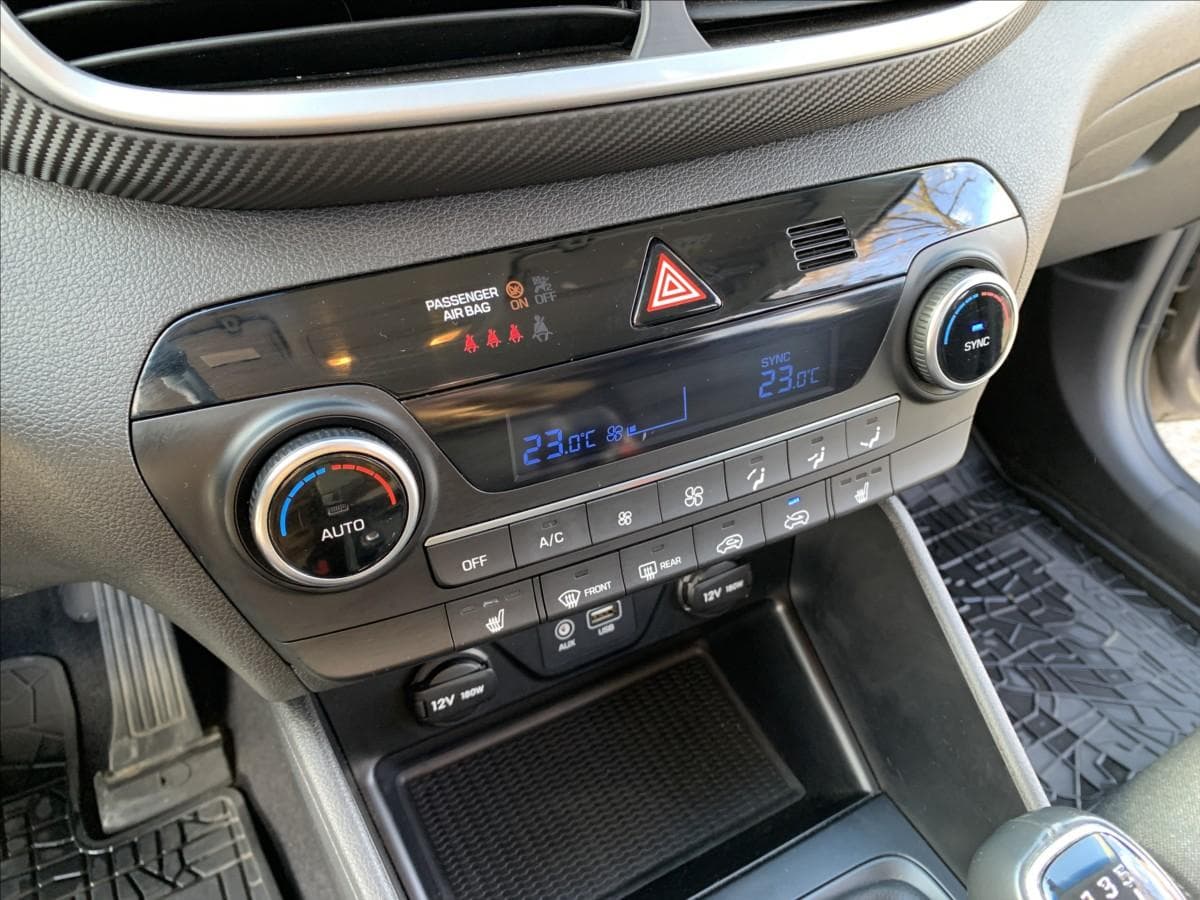 2019 Hyundai TUCSON - 12