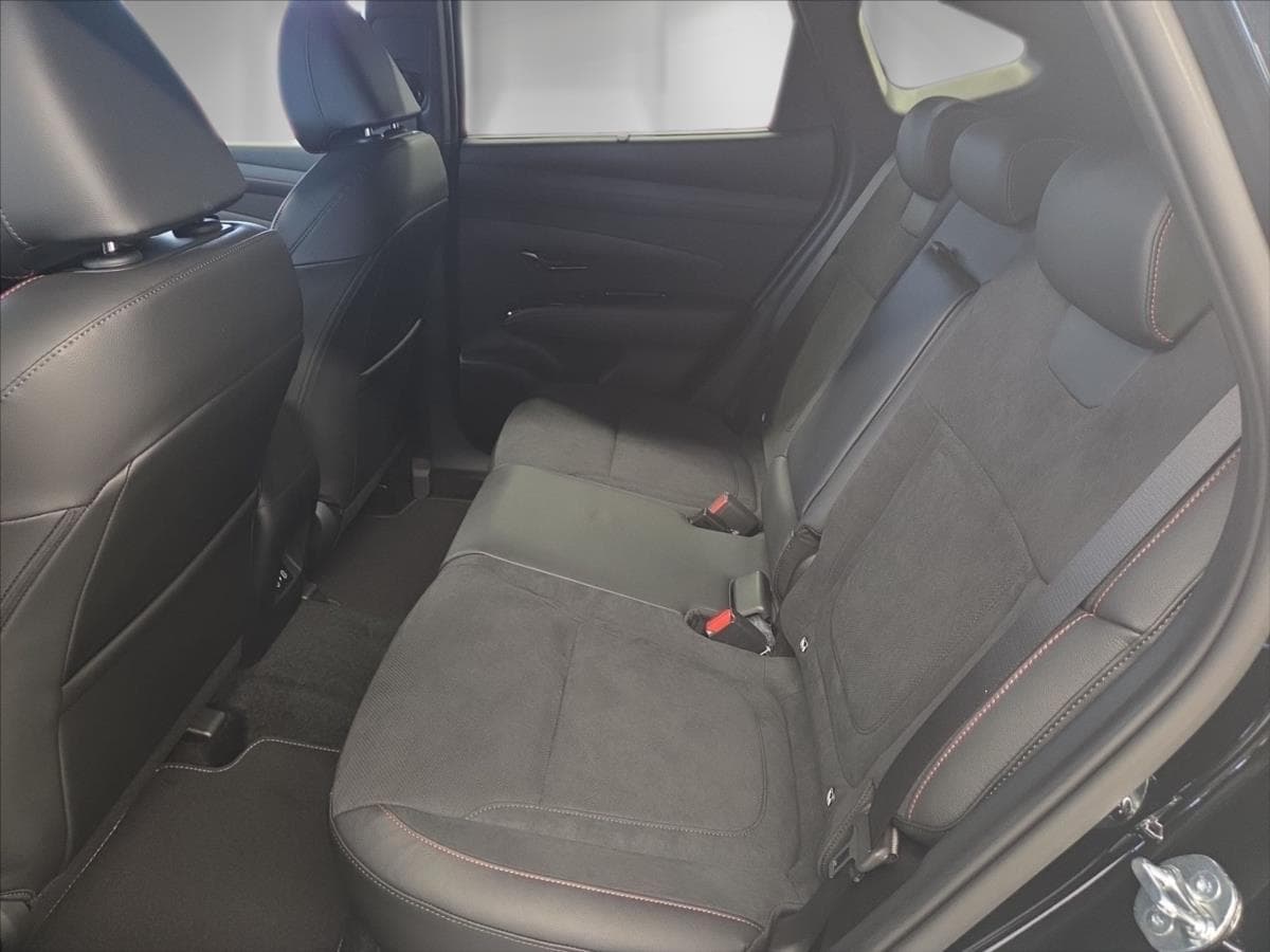 2025 Hyundai TUCSON - 11