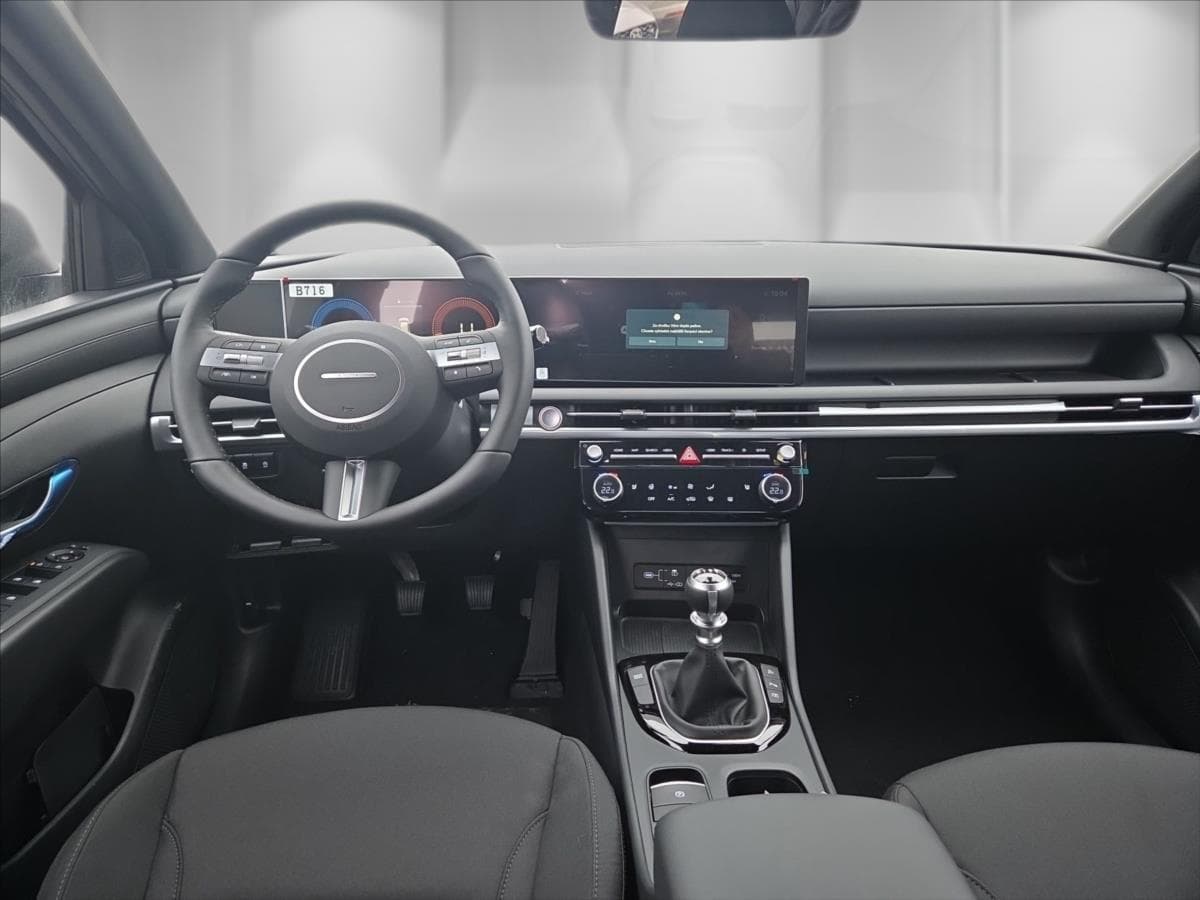 2025 Hyundai TUCSON - 10