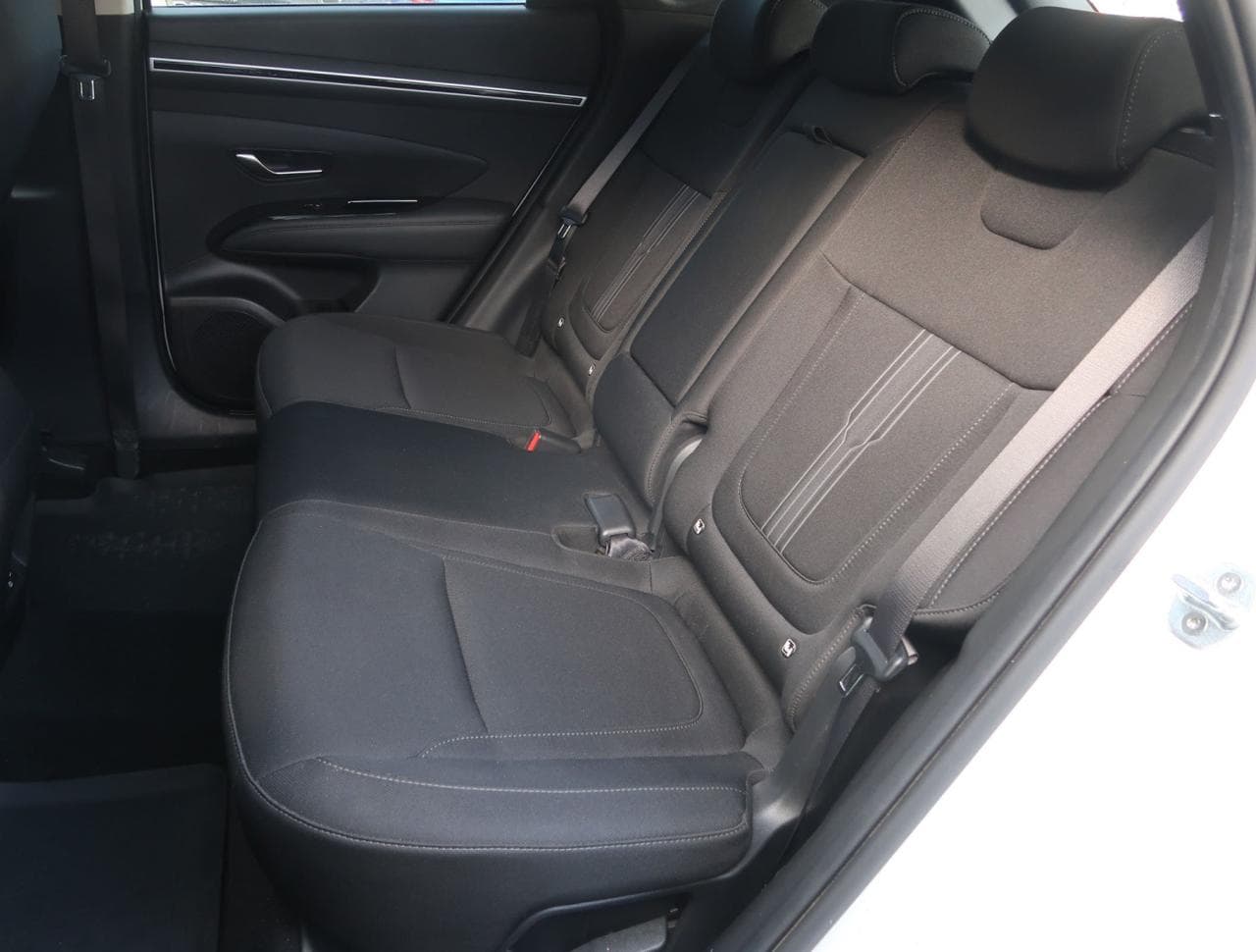 2021 Hyundai TUCSON - 15