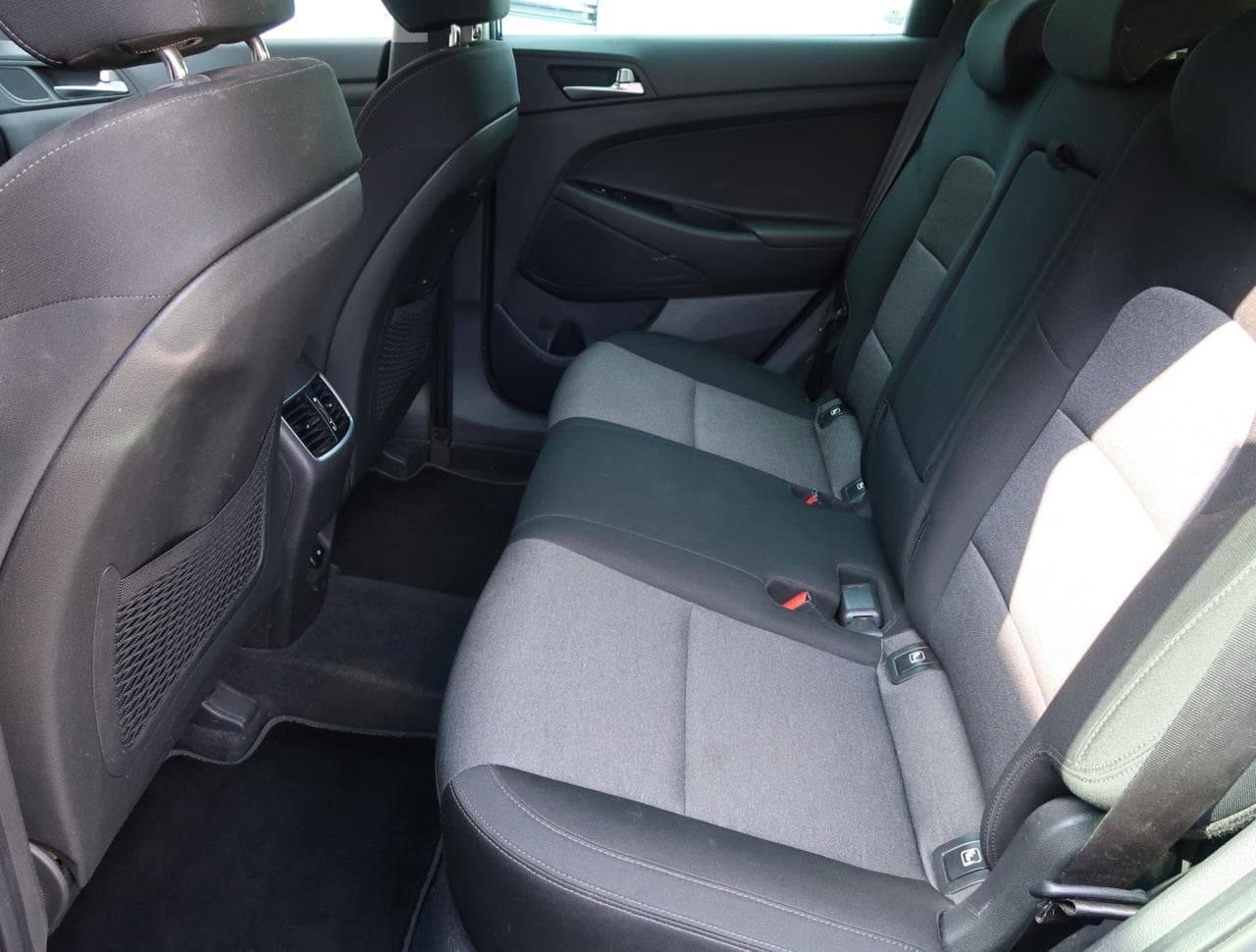 2018 Hyundai TUCSON - 15