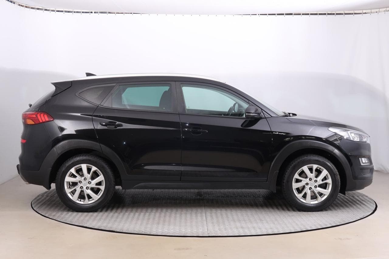 2019 Hyundai TUCSON - 8