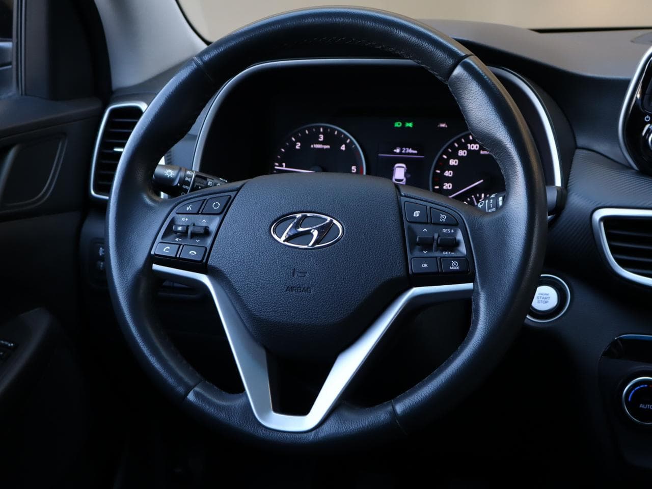 2020 Hyundai TUCSON - 19
