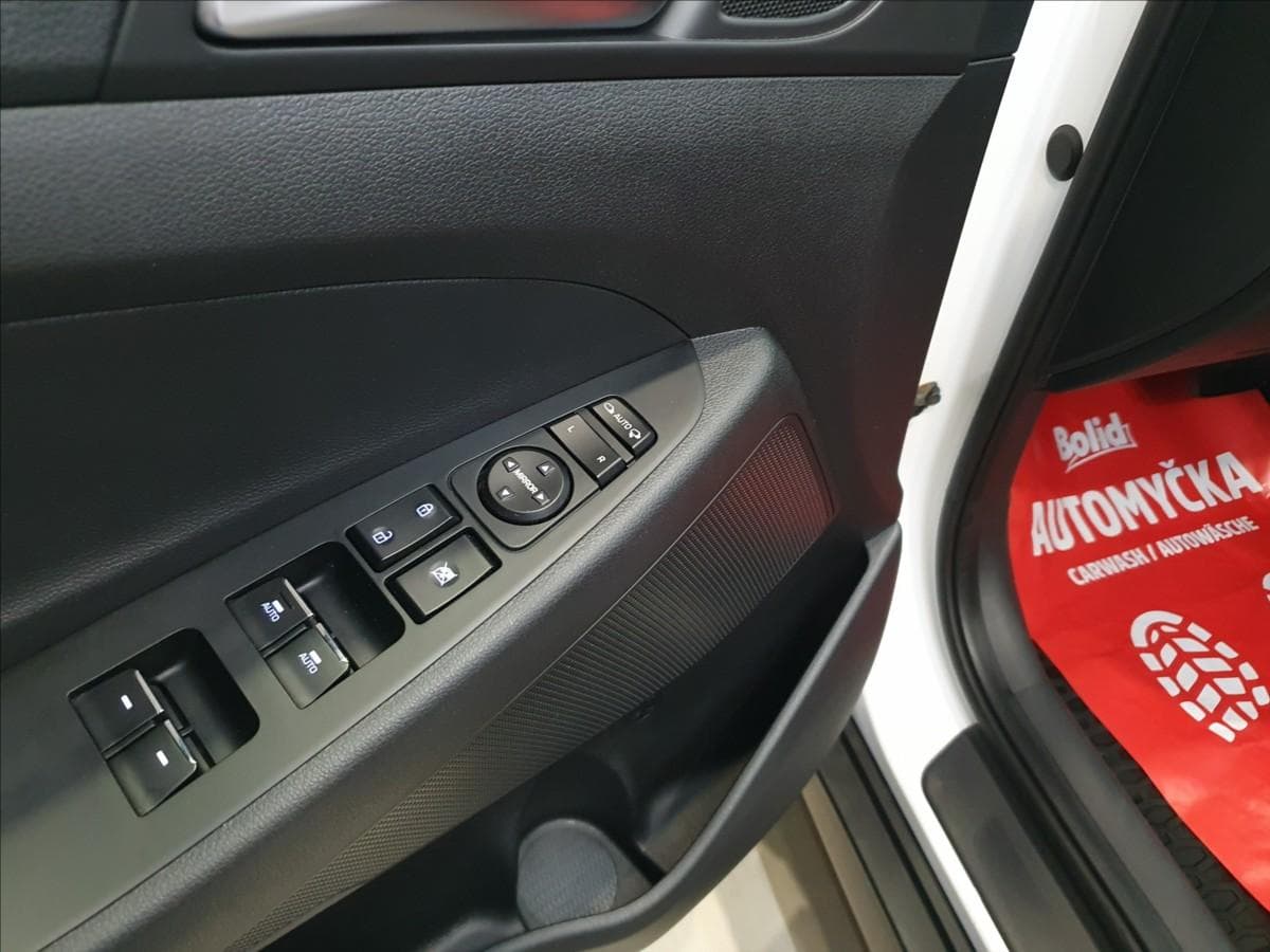 2020 Hyundai TUCSON - 15