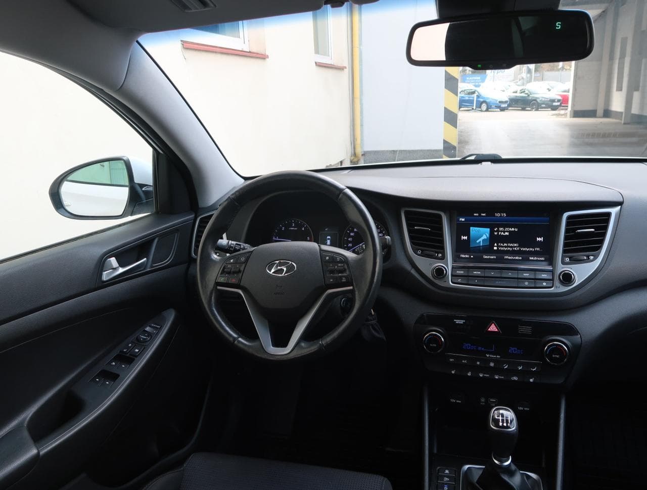 2016 Hyundai TUCSON - 9