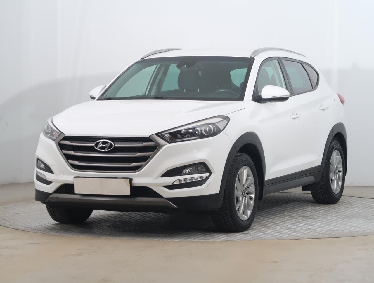2016 Hyundai TUCSON - 3