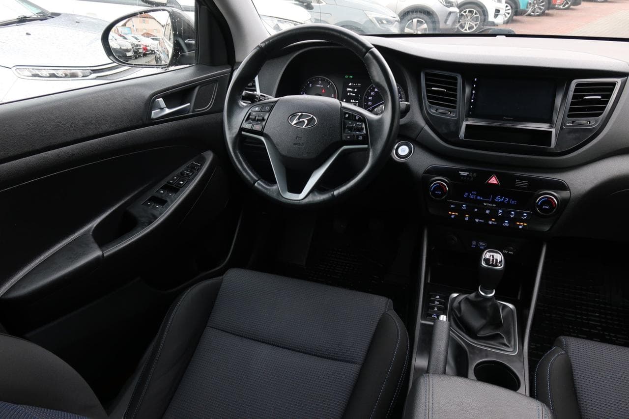 2017 Hyundai TUCSON - 9