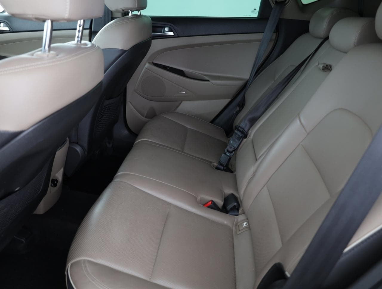 2018 Hyundai TUCSON - 12