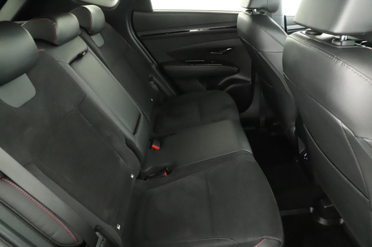 2022 Hyundai TUCSON - 11