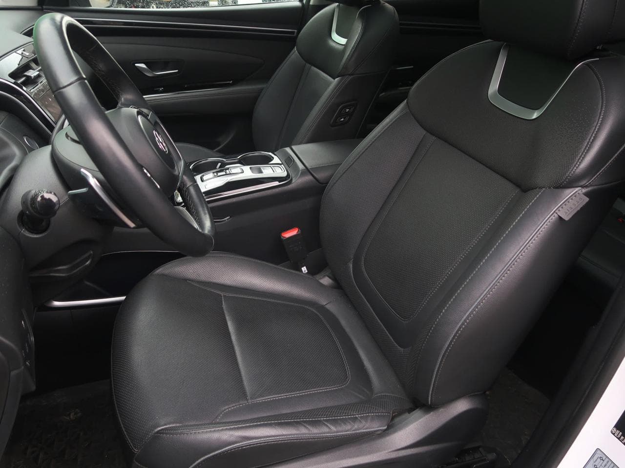 2021 Hyundai TUCSON - 21
