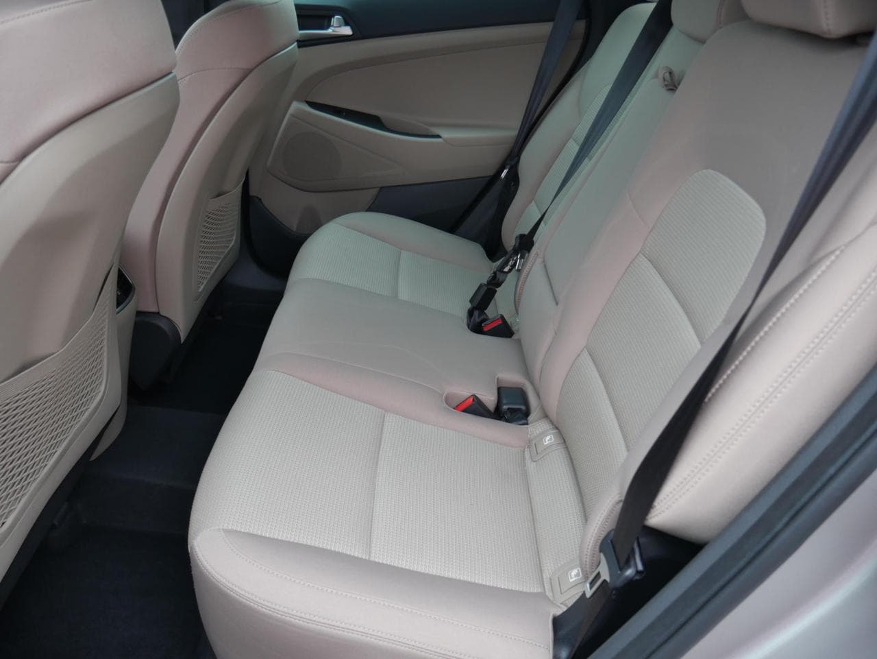 2015 Hyundai TUCSON - 10